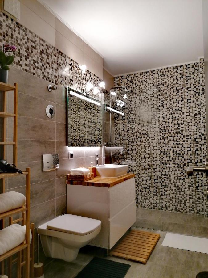 Wooden Touch Studio Брашов Екстериор снимка