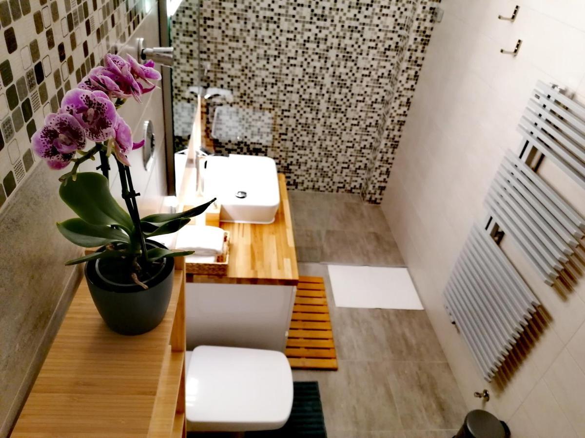 Wooden Touch Studio Брашов Екстериор снимка